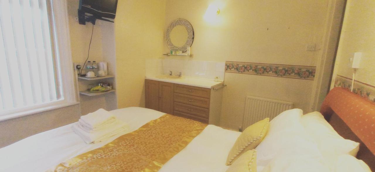 Lily Hotel Blackpool Ngoại thất bức ảnh