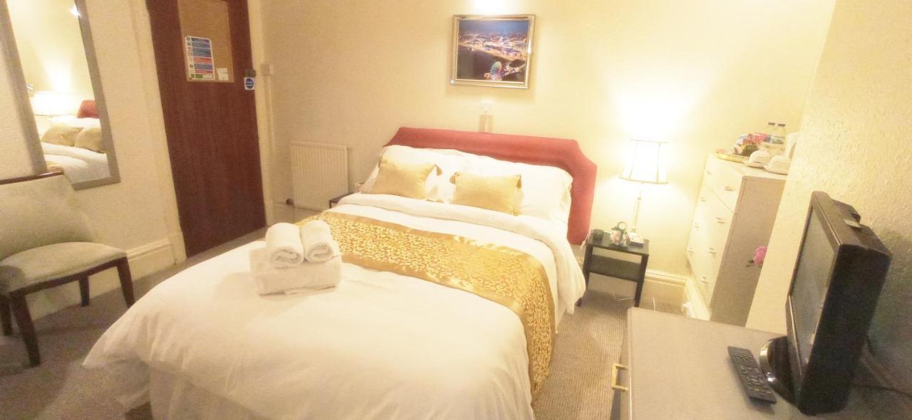Lily Hotel Blackpool Ngoại thất bức ảnh