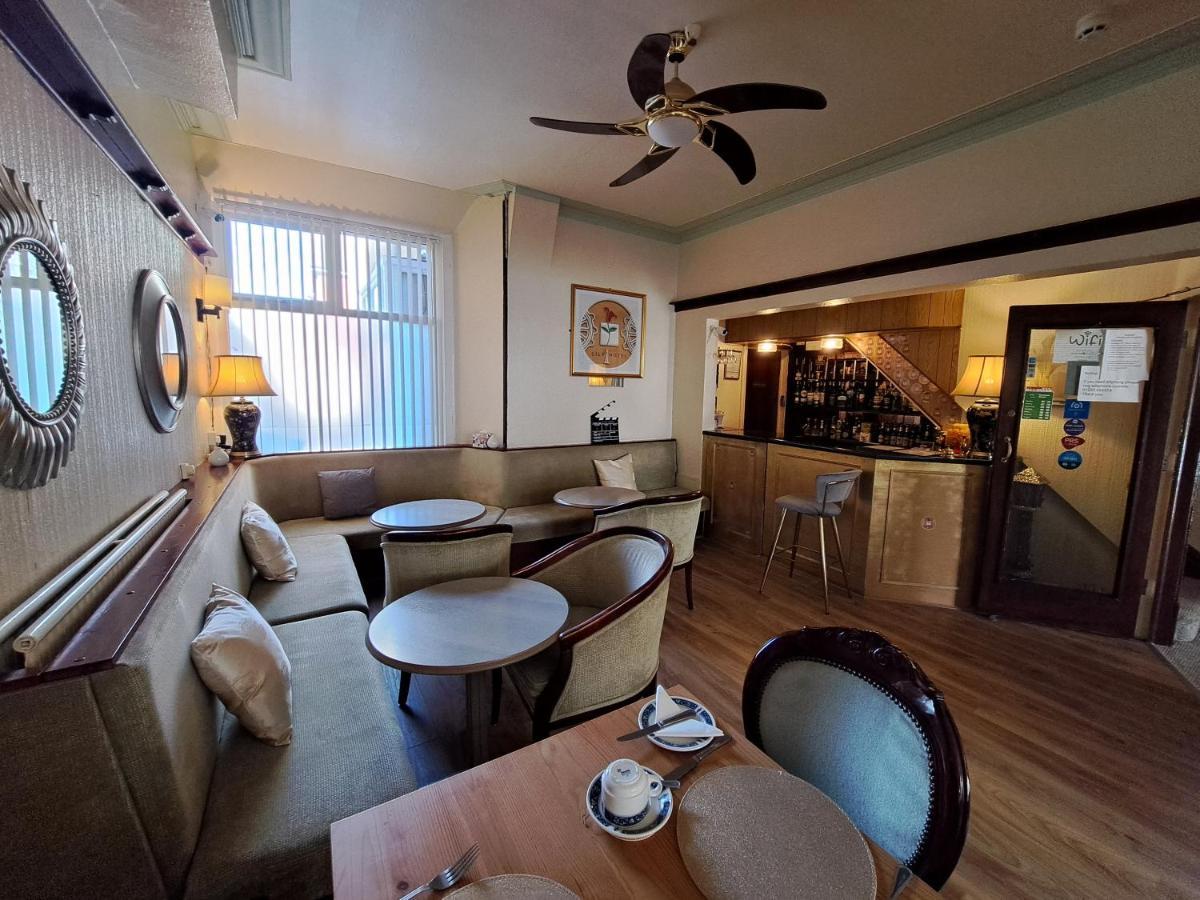 Lily Hotel Blackpool Ngoại thất bức ảnh